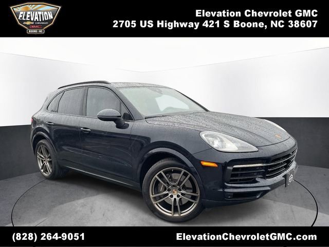 Used 2023 Porsche Cayenne Platinum Edition image 1