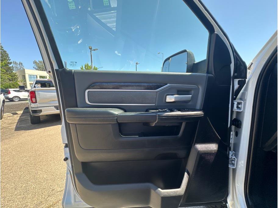 Used 2019 RAM 2500 Big Horn AWD/4WD image 14