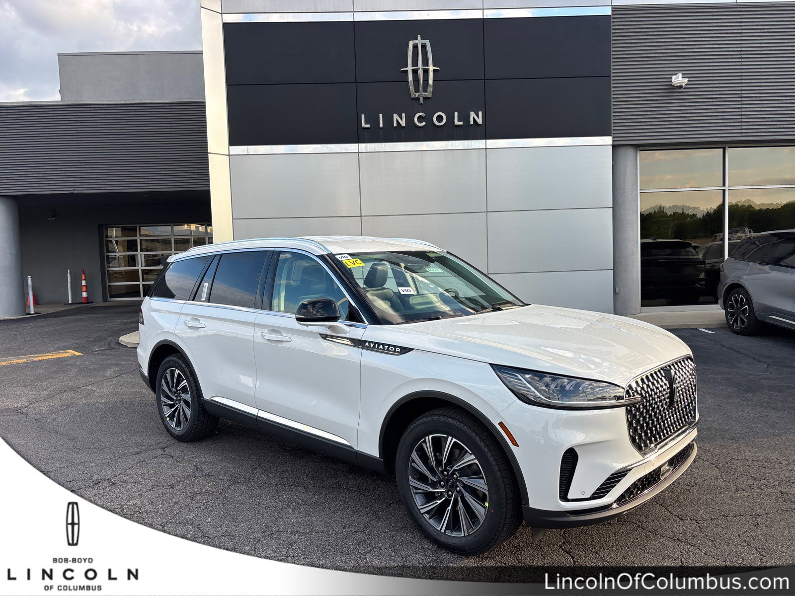 New 2026 Lincoln Aviator AWD