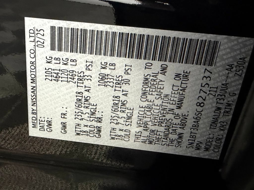 Used 2025 Nissan Rogue SV FWD image 32