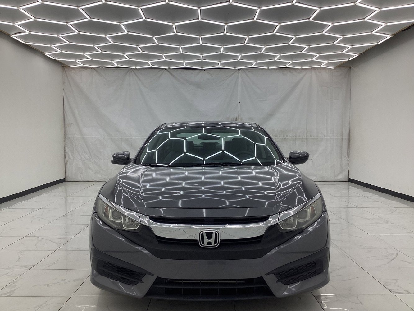 Used 2018 Honda Civic EX image 5
