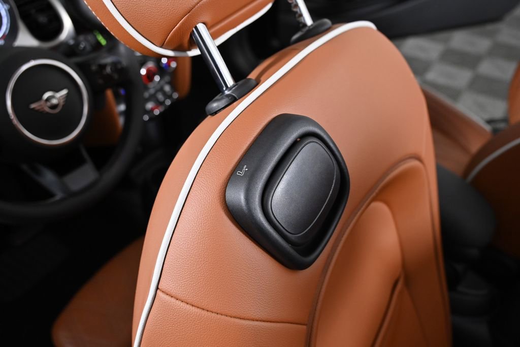 Used 2022 MINI Cooper S image 26