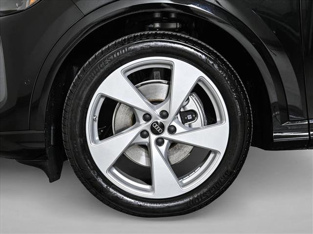 New 2026 Audi Q5 Prestige AWD/4WD image 25