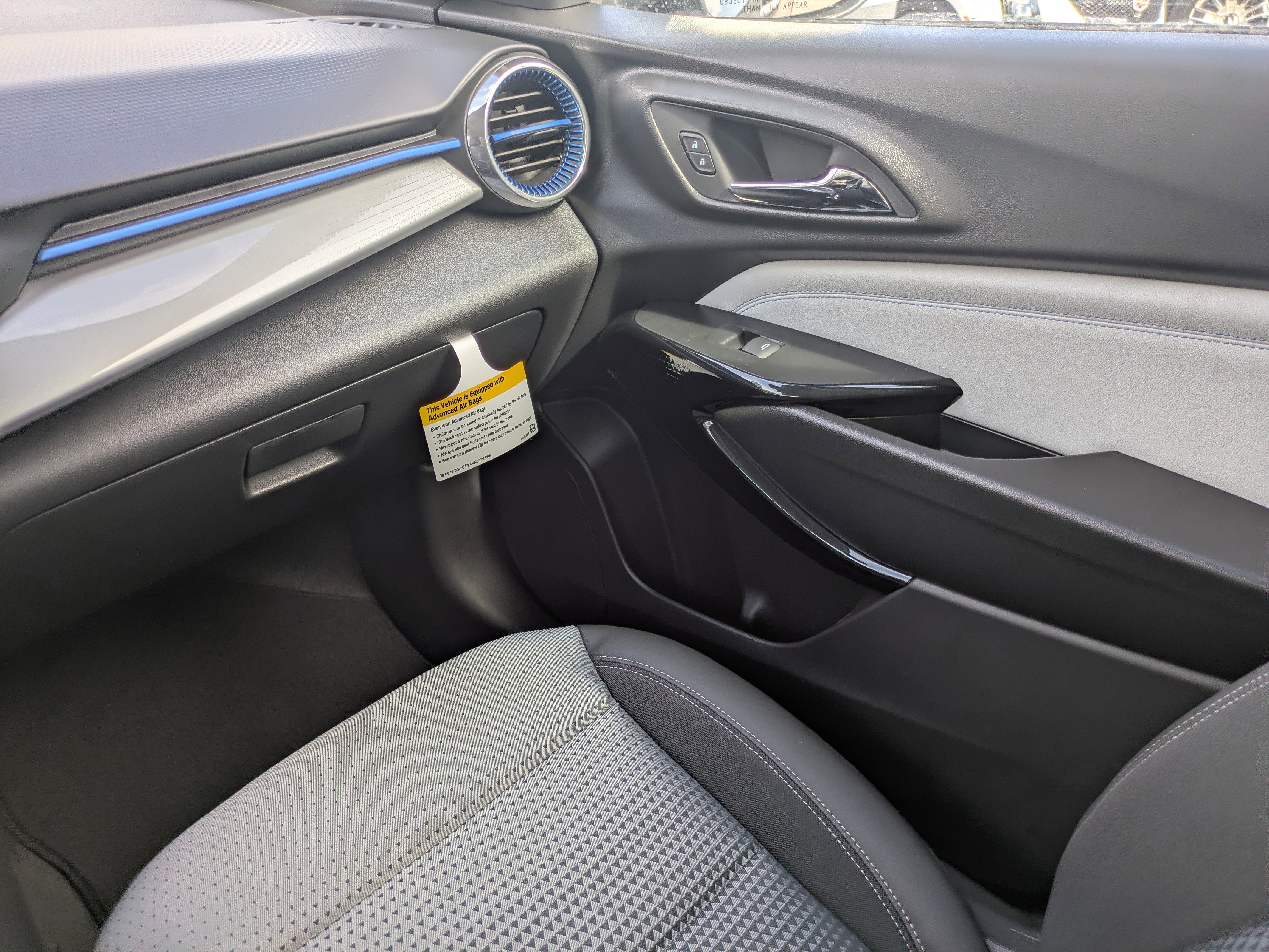 New 2026 Chevrolet Trax LT w/ Driver Confidence Package image 11