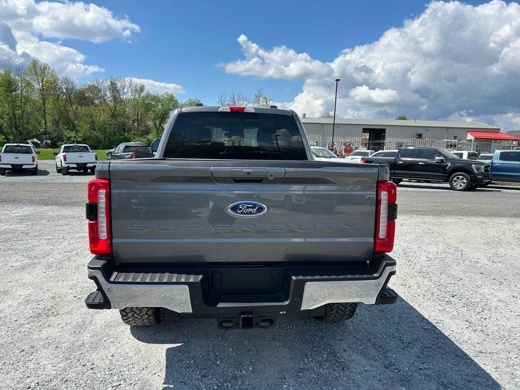 Used 2025 Ford F350 Lariat w/ Camper Package AWD/4WD image 9