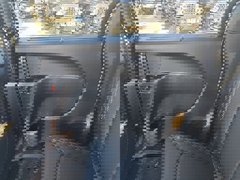 New 2026 Chrysler Pacifica Select image 17