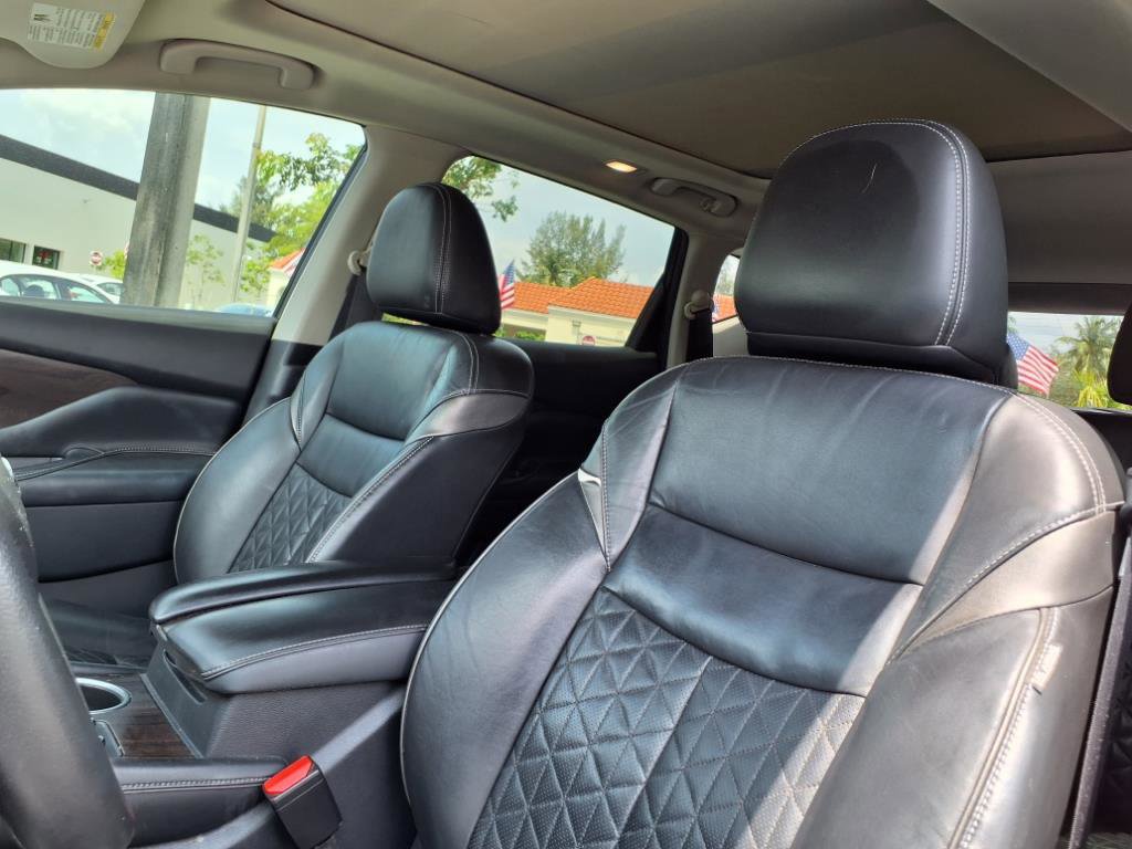 Used 2019 Nissan Murano Platinum image 11