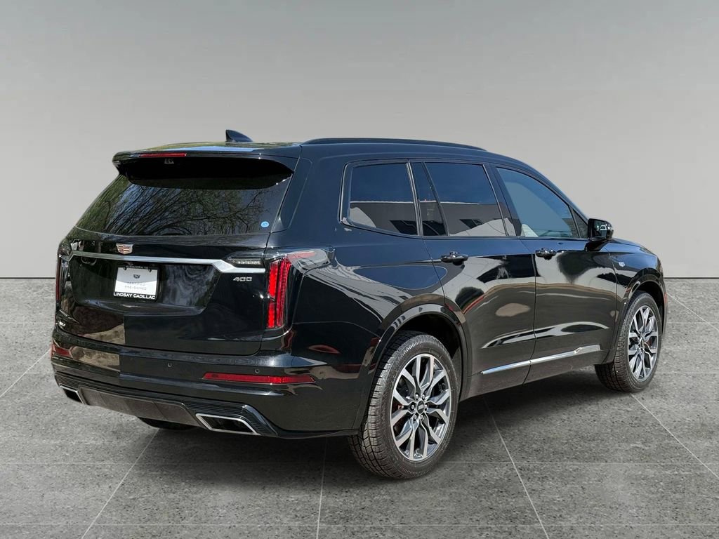 Used 2023 Cadillac XT6 Sport w/ Platinum Package image 10