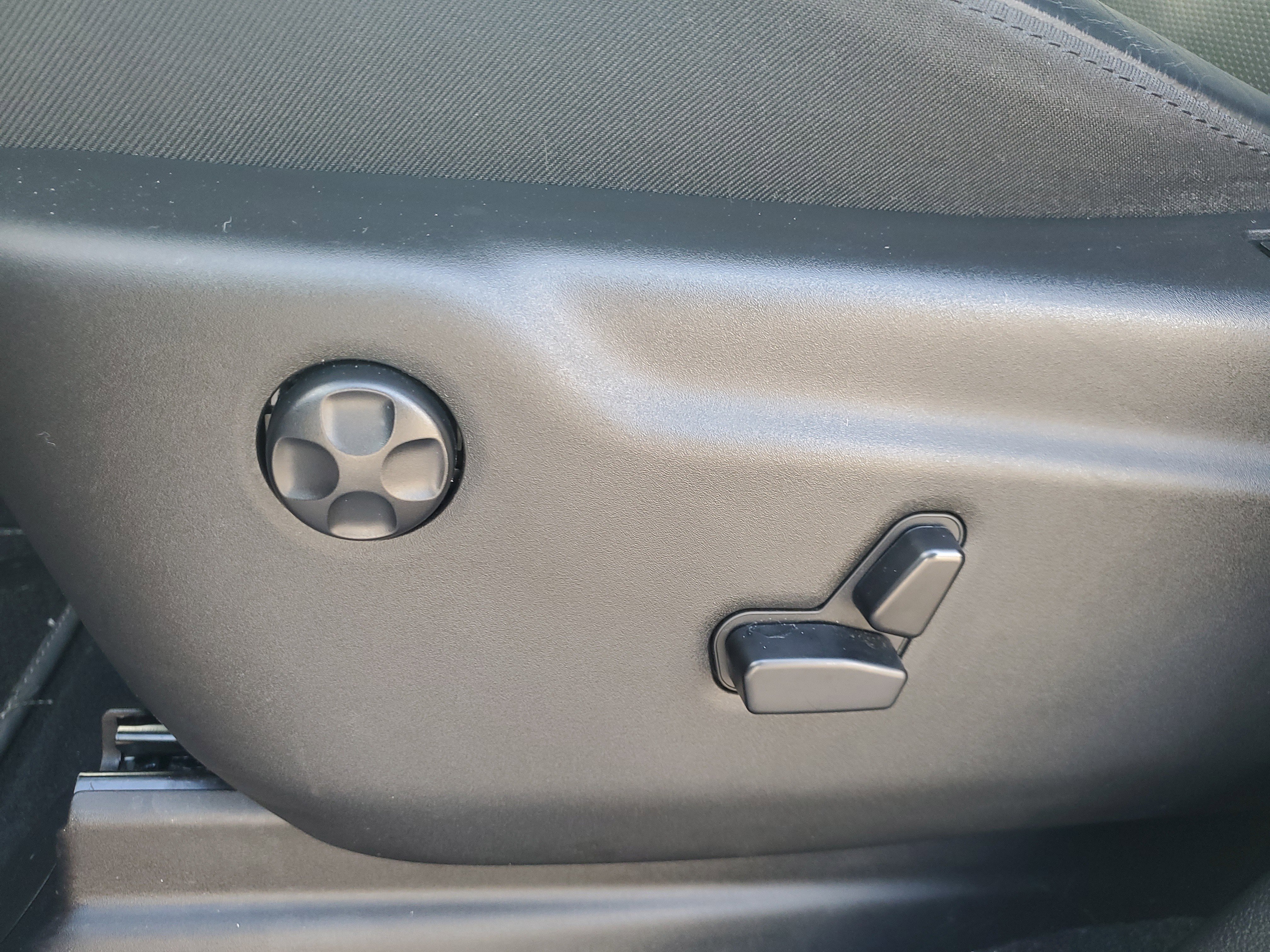 Used 2021 Jeep Grand Cherokee Limited w/ Quick Order Package 28K 80th image 14