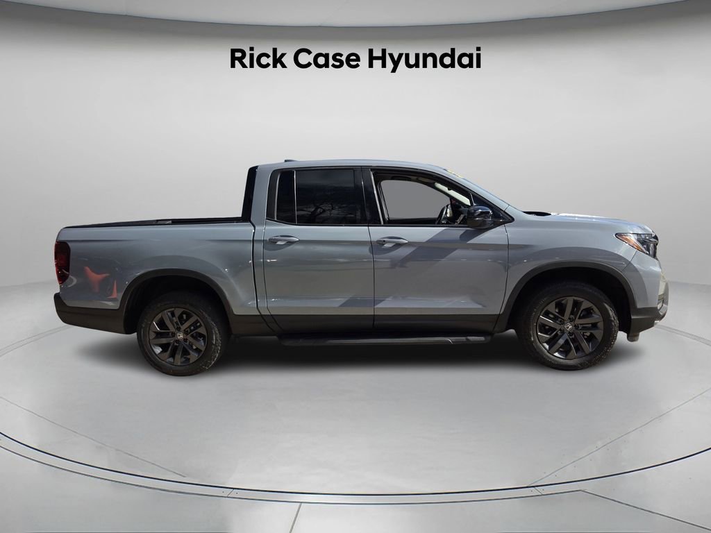 Used 2024 Honda Ridgeline Sport image 4
