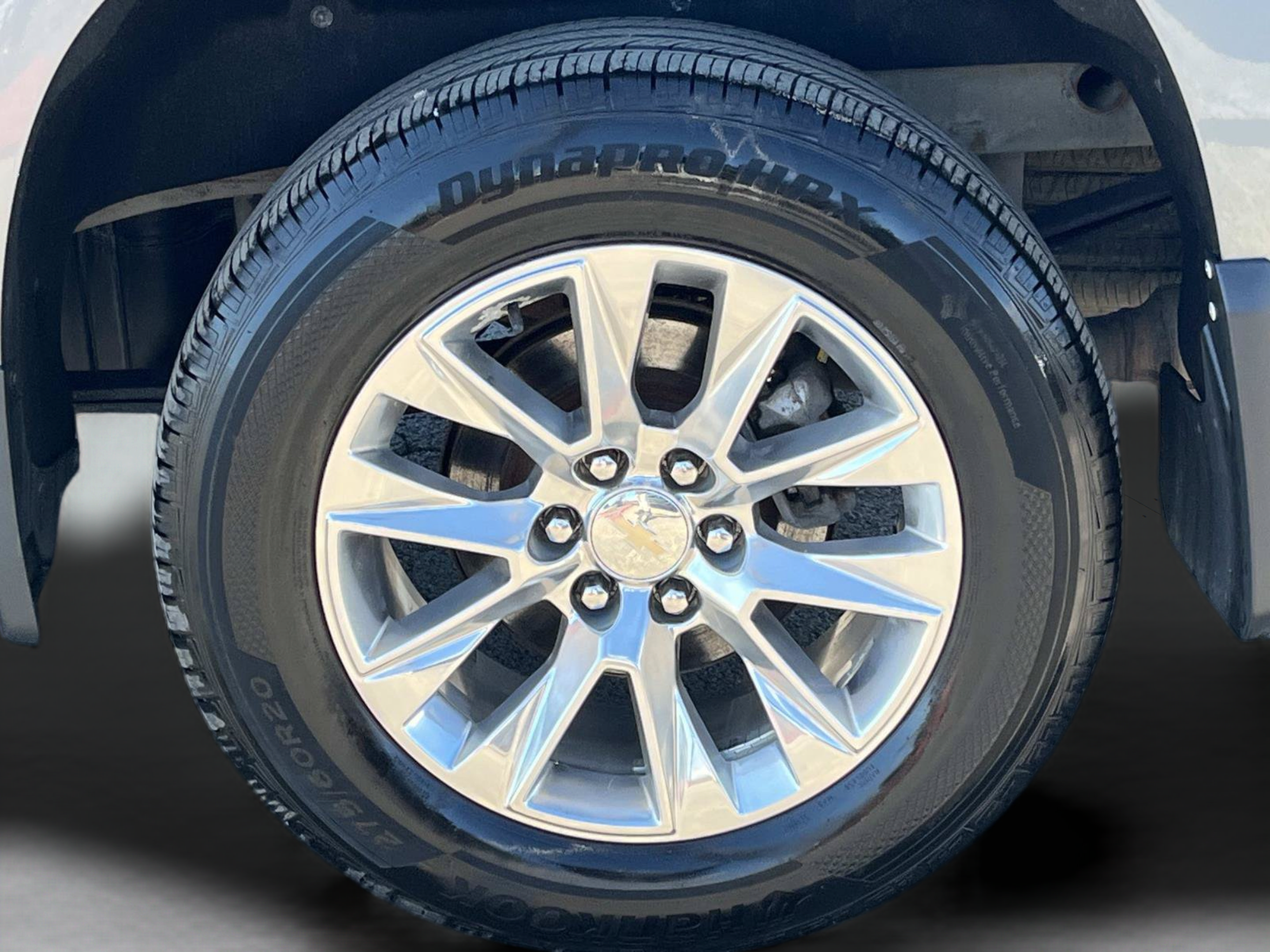 Used 2019 Chevrolet Silverado 1500 LTZ w/ LTZ Premium Package AWD/4WD image 14