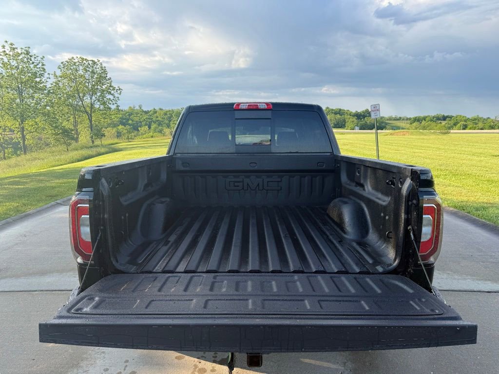 Used 2018 GMC Sierra 1500 SLT AWD/4WD image 5