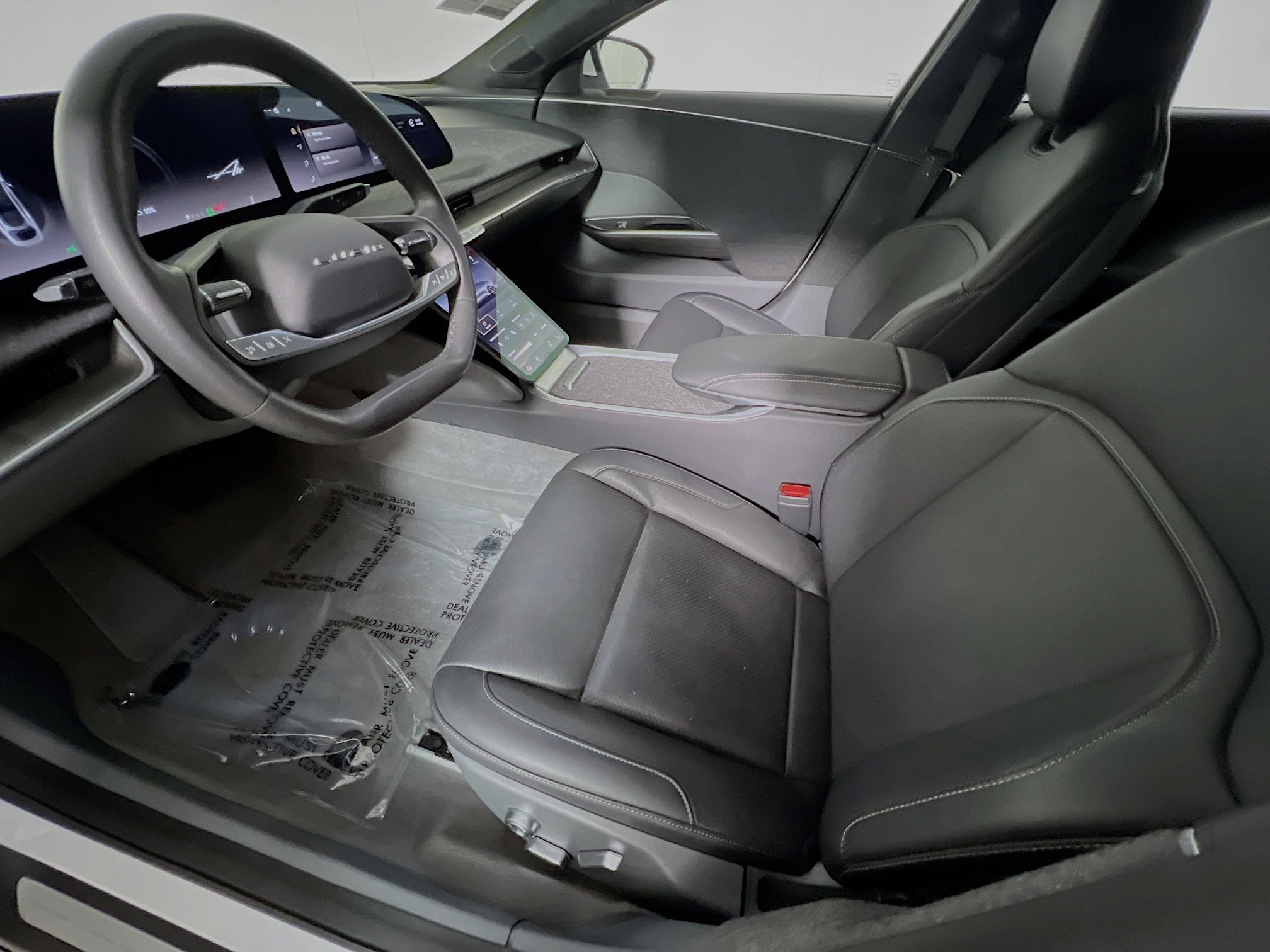 Used 2023 Lucid Air Pure image 15