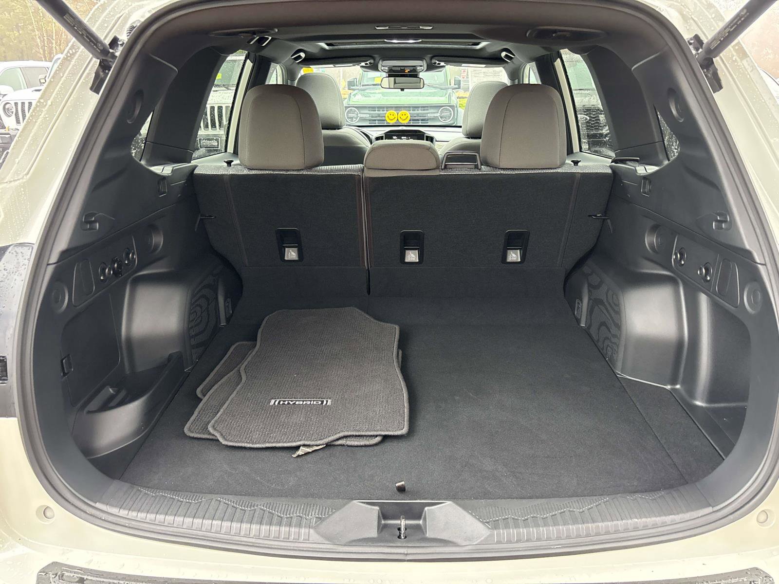 Certified 2025 Subaru Forester Premium image 16