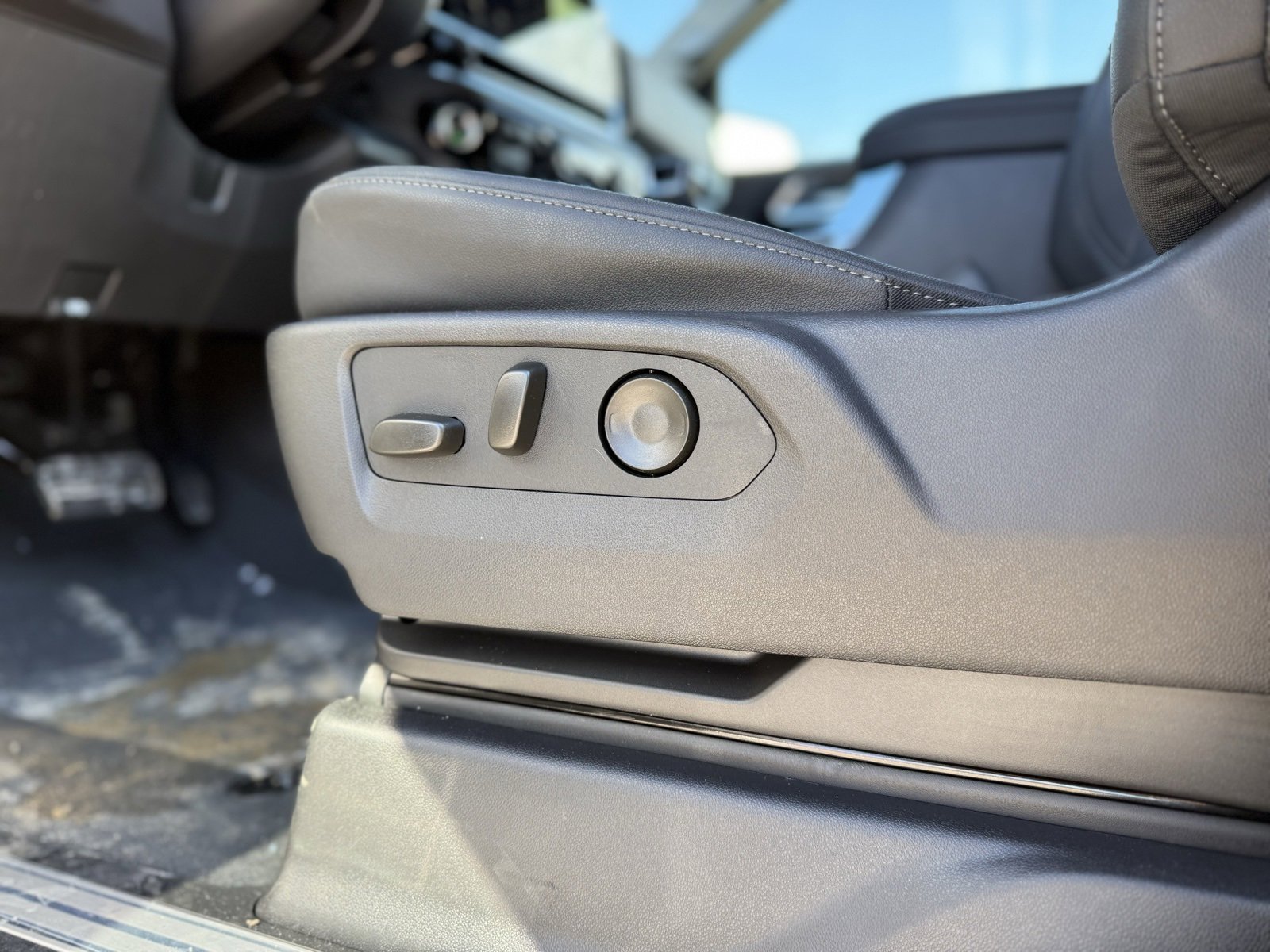 New 2026 Chevrolet Silverado 1500 LT Trail Boss image 29