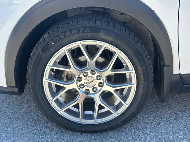 Used 2024 Nissan Kicks S FWD image 34