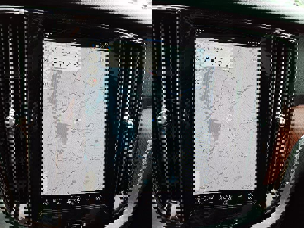 Certified 2025 Volvo S60 B5 Plus image 21