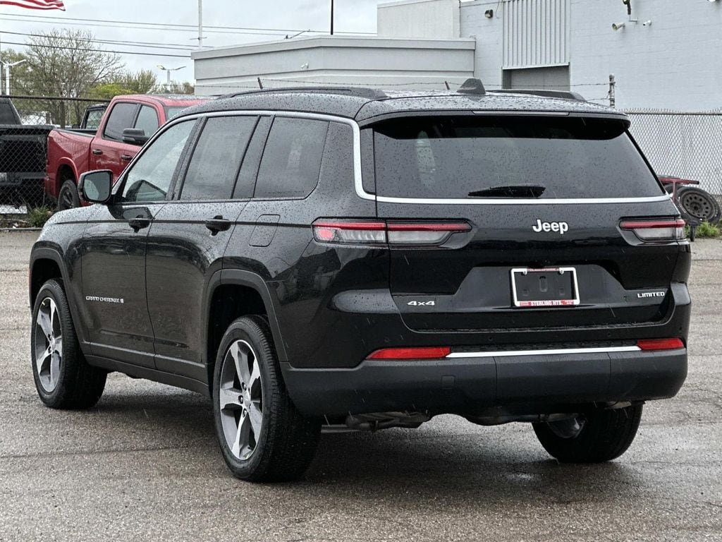 New 2026 Jeep Grand Cherokee L Limited AWD/4WD image 4