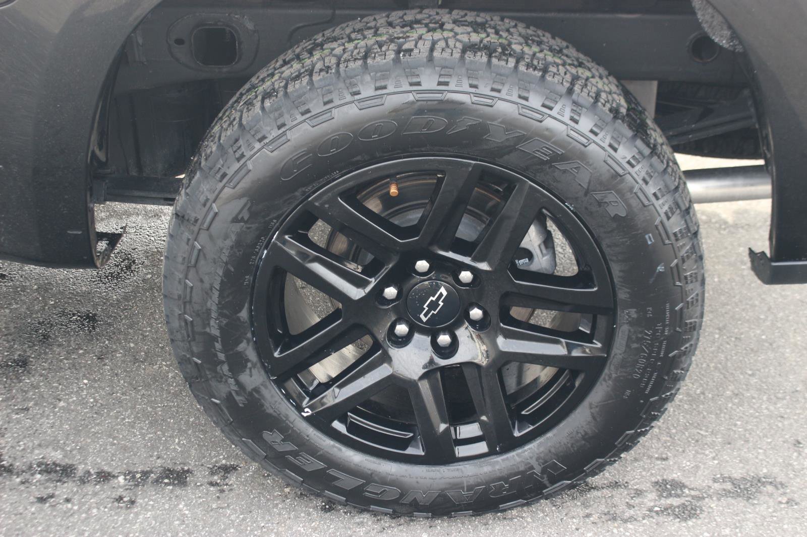 Used 2024 Chevrolet Silverado 1500 RST w/ Convenience Package II image 40