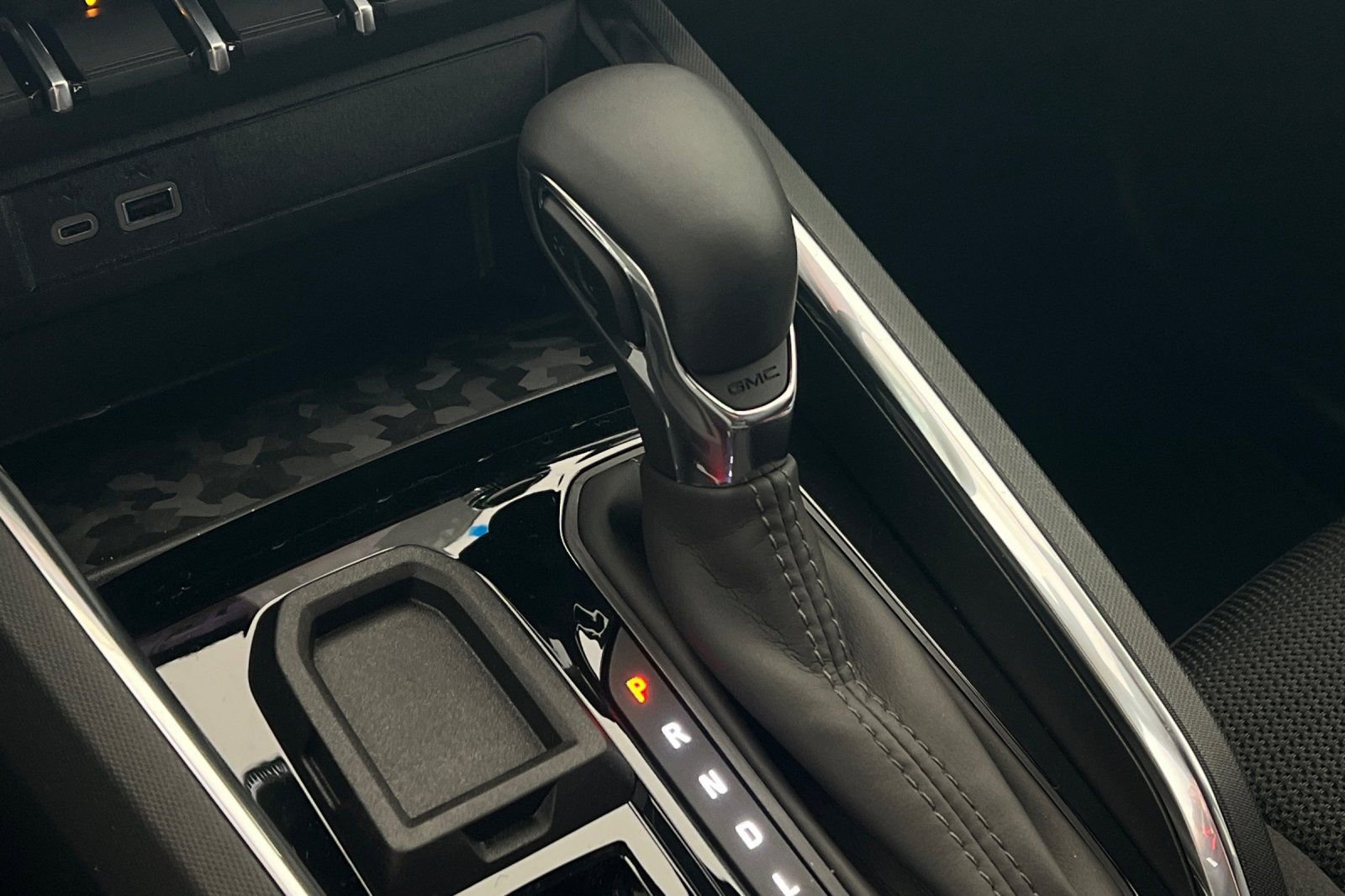 New 2026 GMC Canyon Elevation image 20