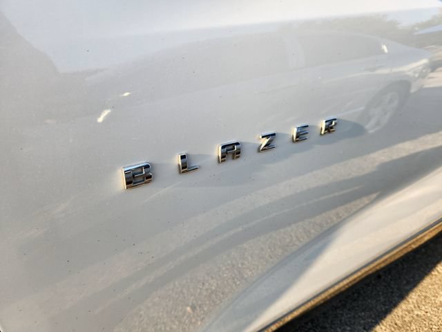 Used 2024 Chevrolet Blazer Premier FWD image 9