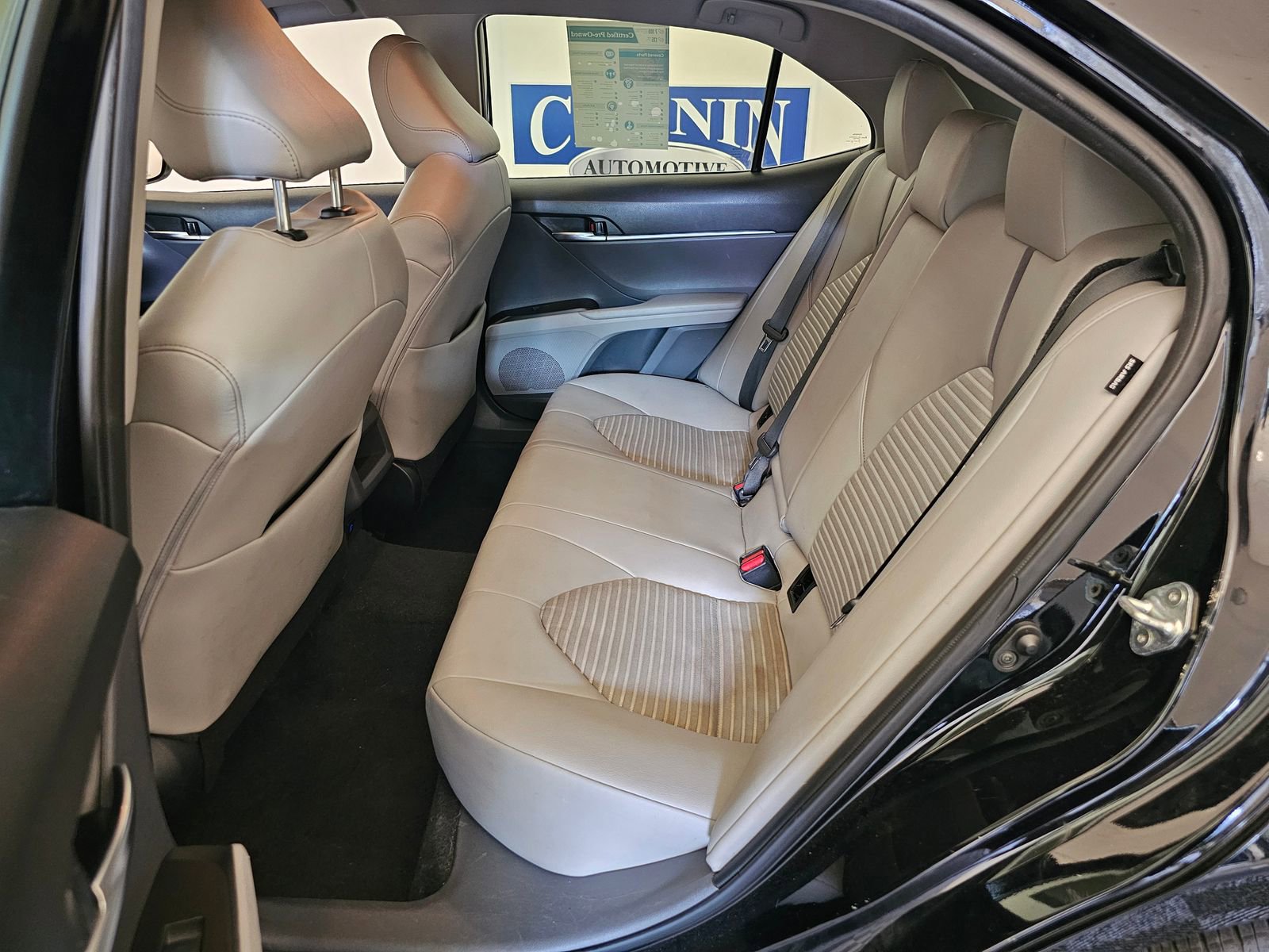 Used 2023 Toyota Camry SE image 36