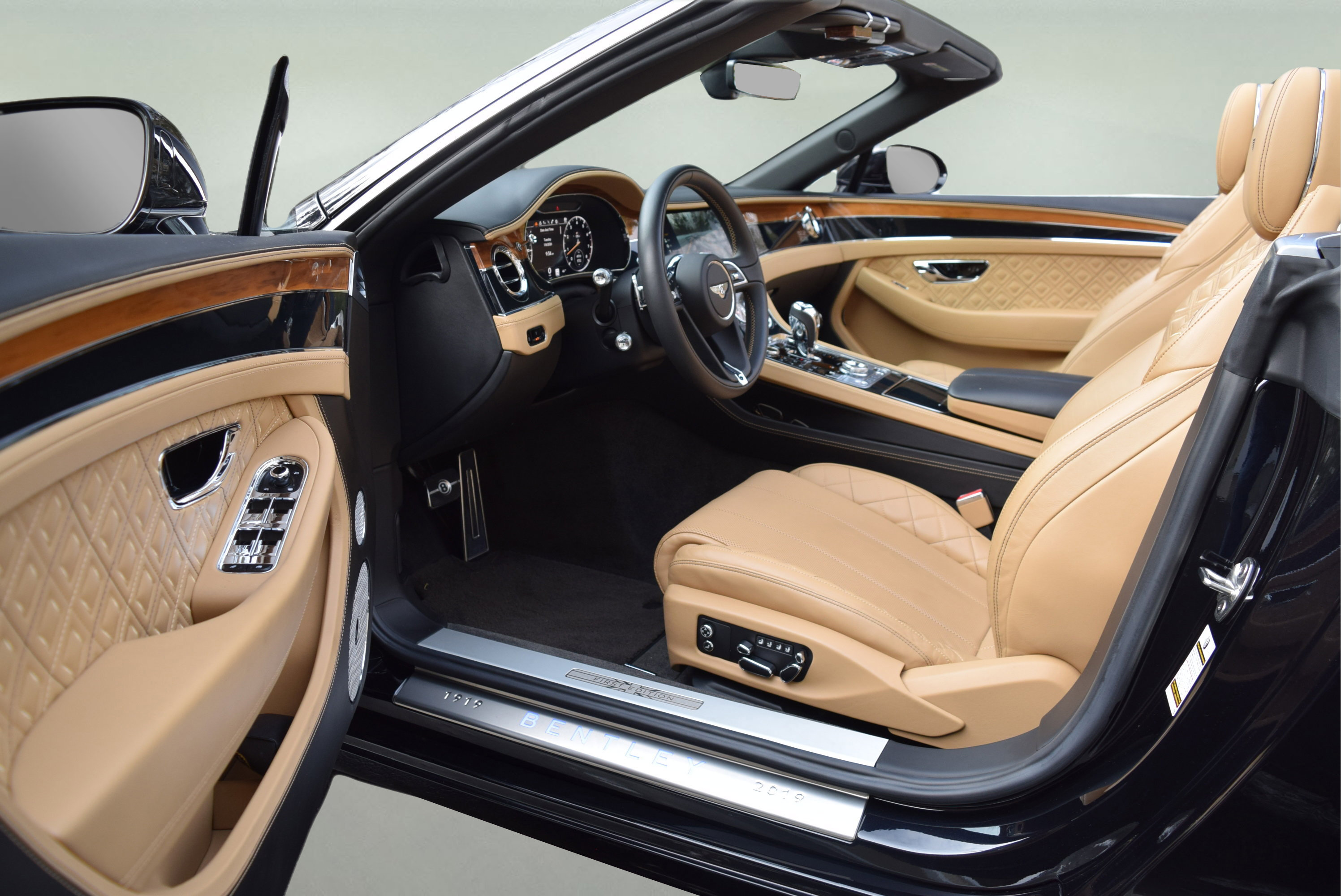 Used 2020 Bentley Continental GT AWD/4WD image 30