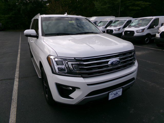 Used 2021 Ford Expedition XLT image 2