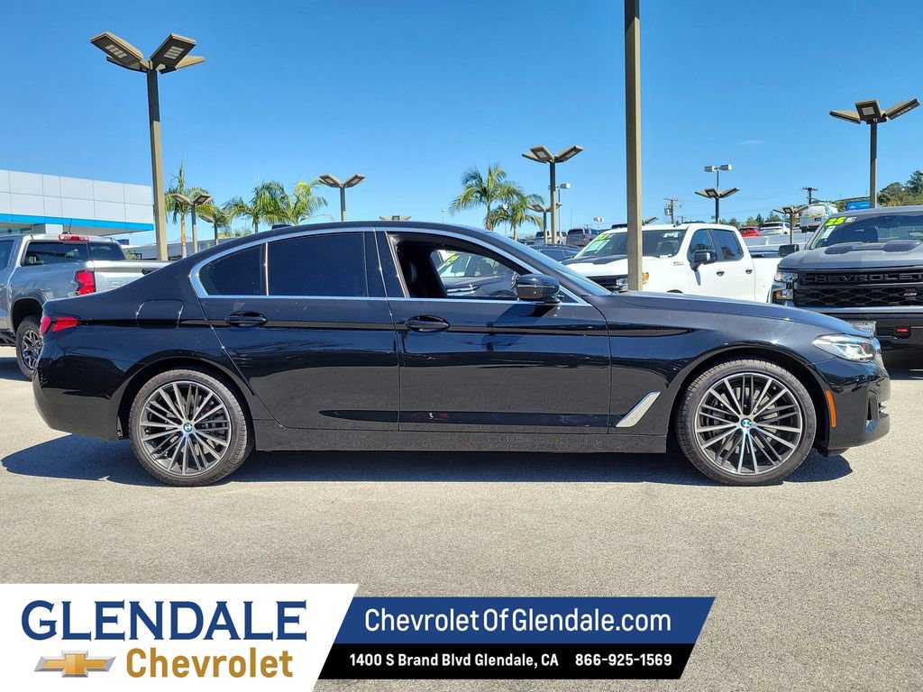 Used 2022 BMW 540i w/ M Sport Package image 11