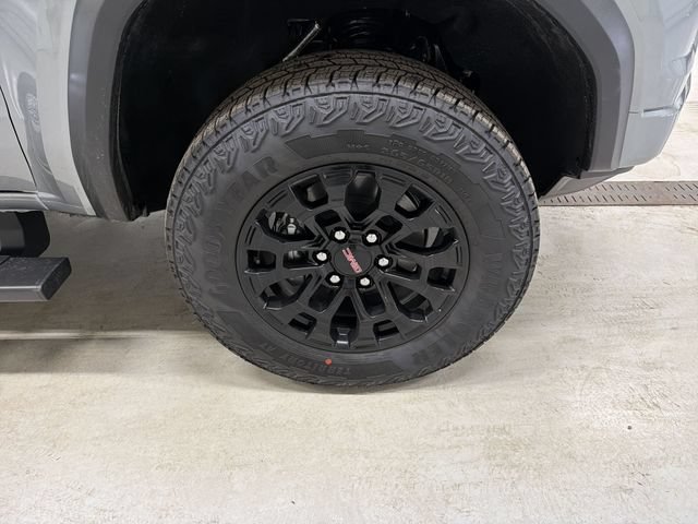 New 2026 GMC Canyon Elevation w/ Convenience Package RWD image 14