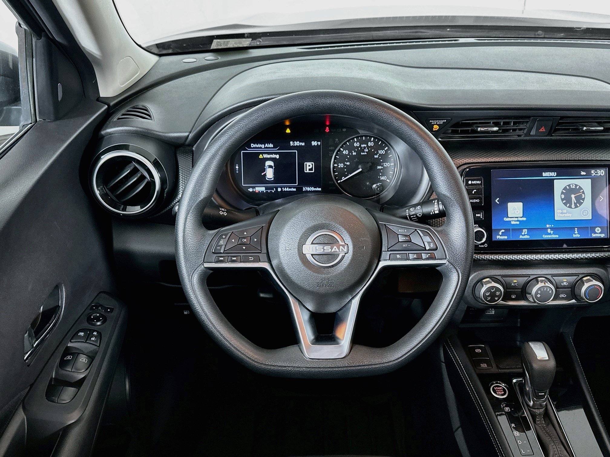 Used 2024 Nissan Kicks SV FWD image 18
