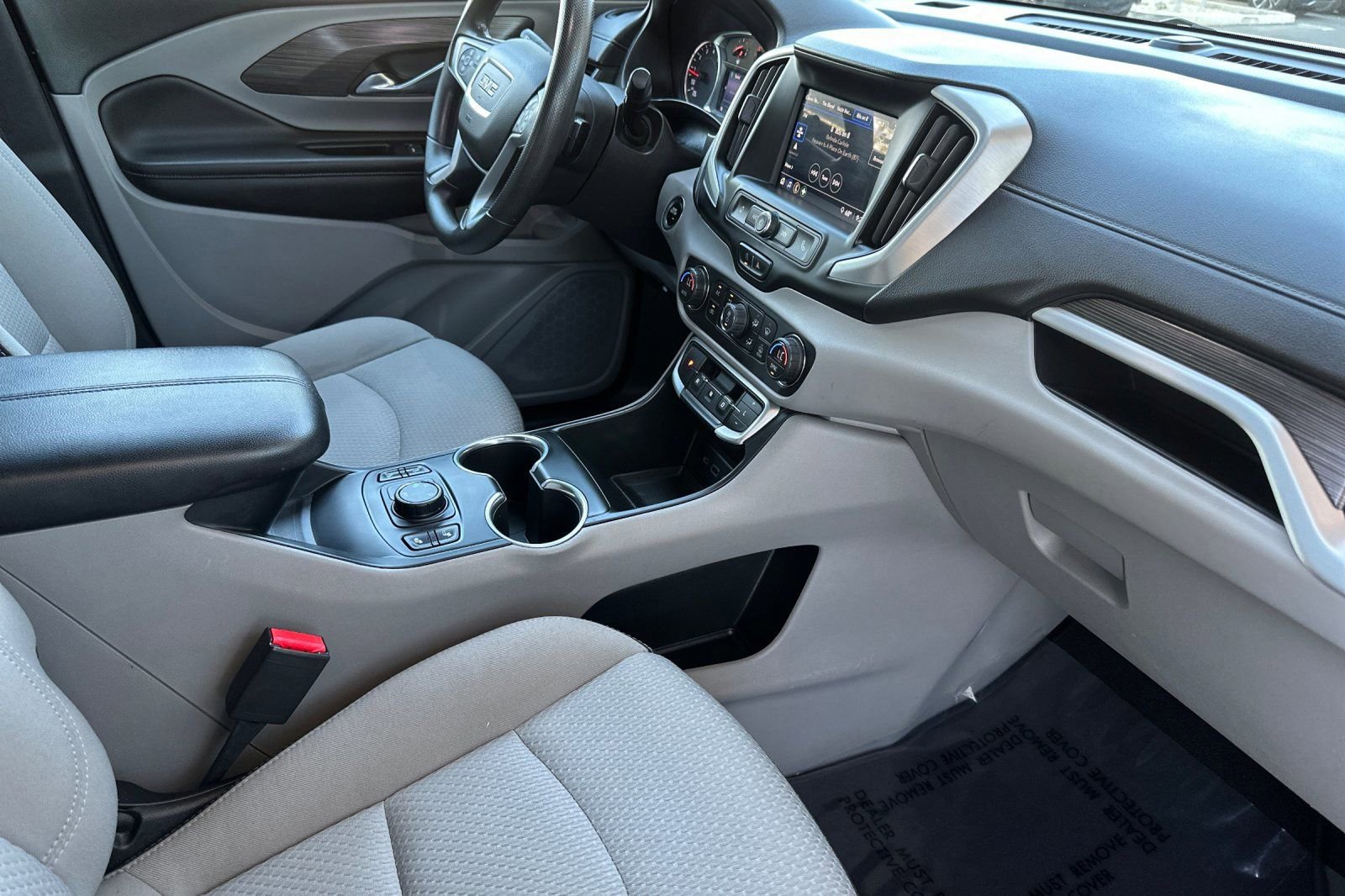 Certified 2022 GMC Terrain SLE w/ Driver Convenience Package image 17