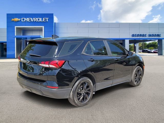 Certified 2024 Chevrolet Equinox LS w/ Midnight Edition FWD image 4