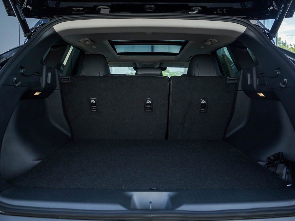 New 2025 Nissan Murano SL image 8