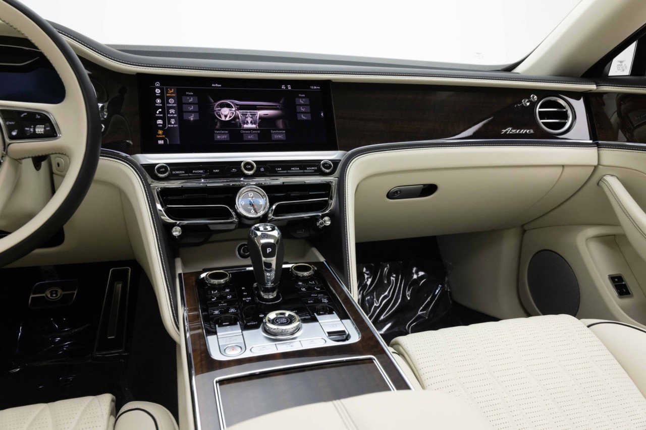 Used 2024 Bentley Flying Spur Azure AWD/4WD image 12