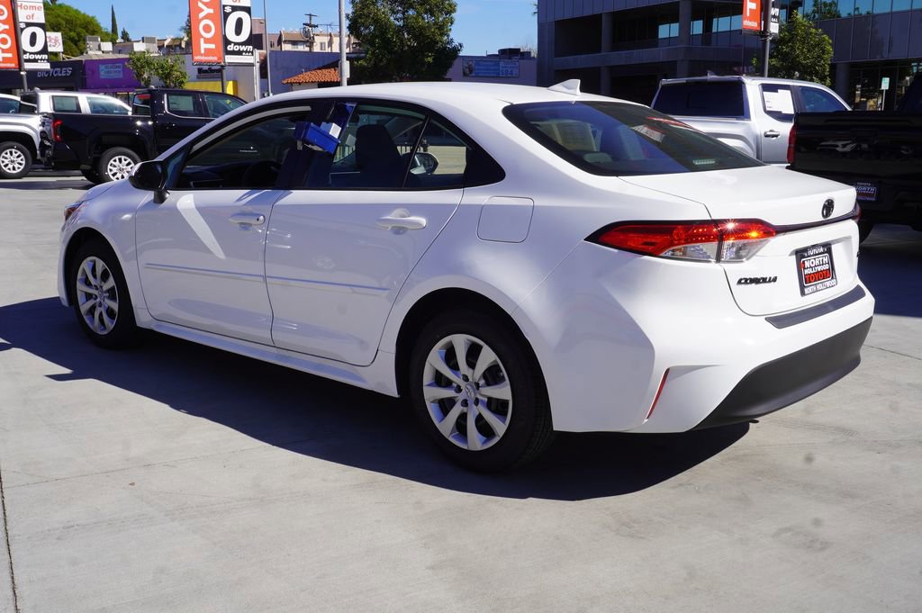 Certified 2026 Toyota Corolla LE image 5