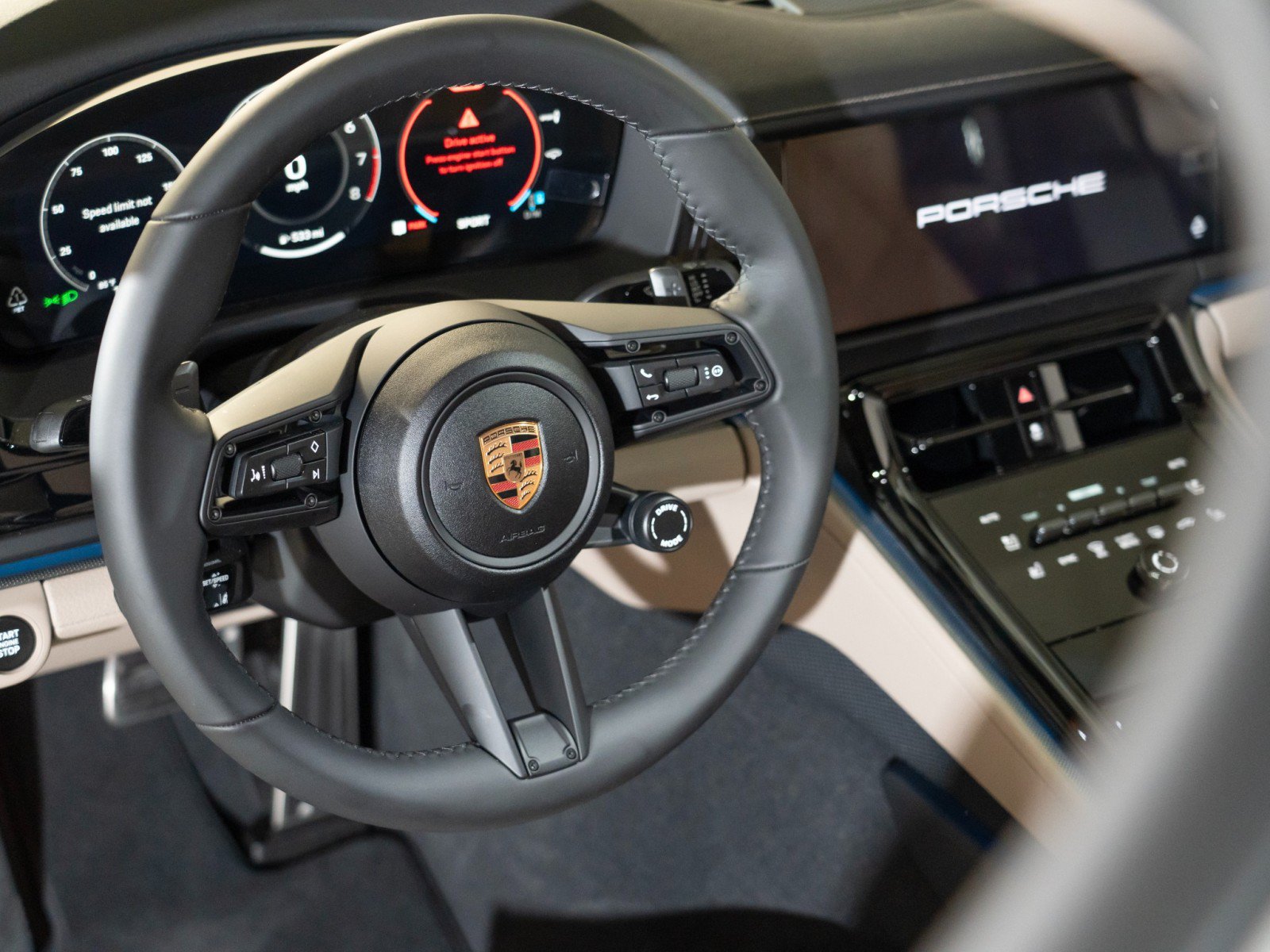 New 2026 Porsche Panamera image 15