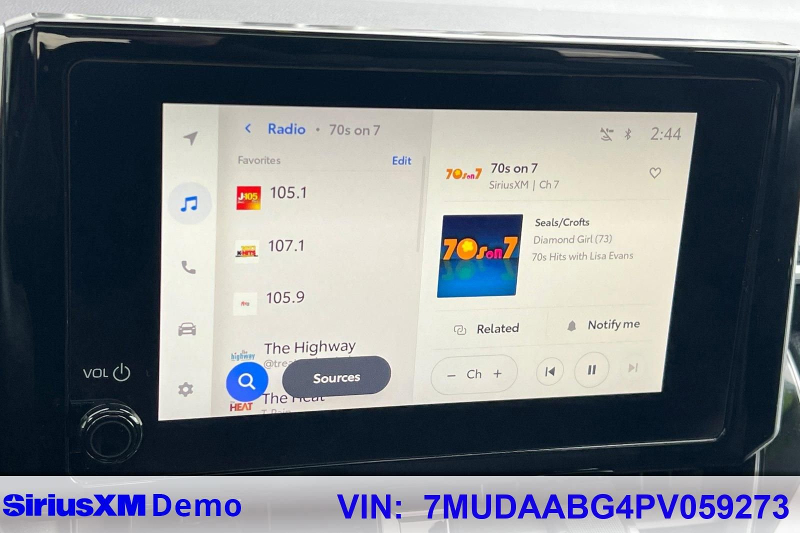 Certified 2023 Toyota Corolla Cross XLE w/ Convenience Package image 24