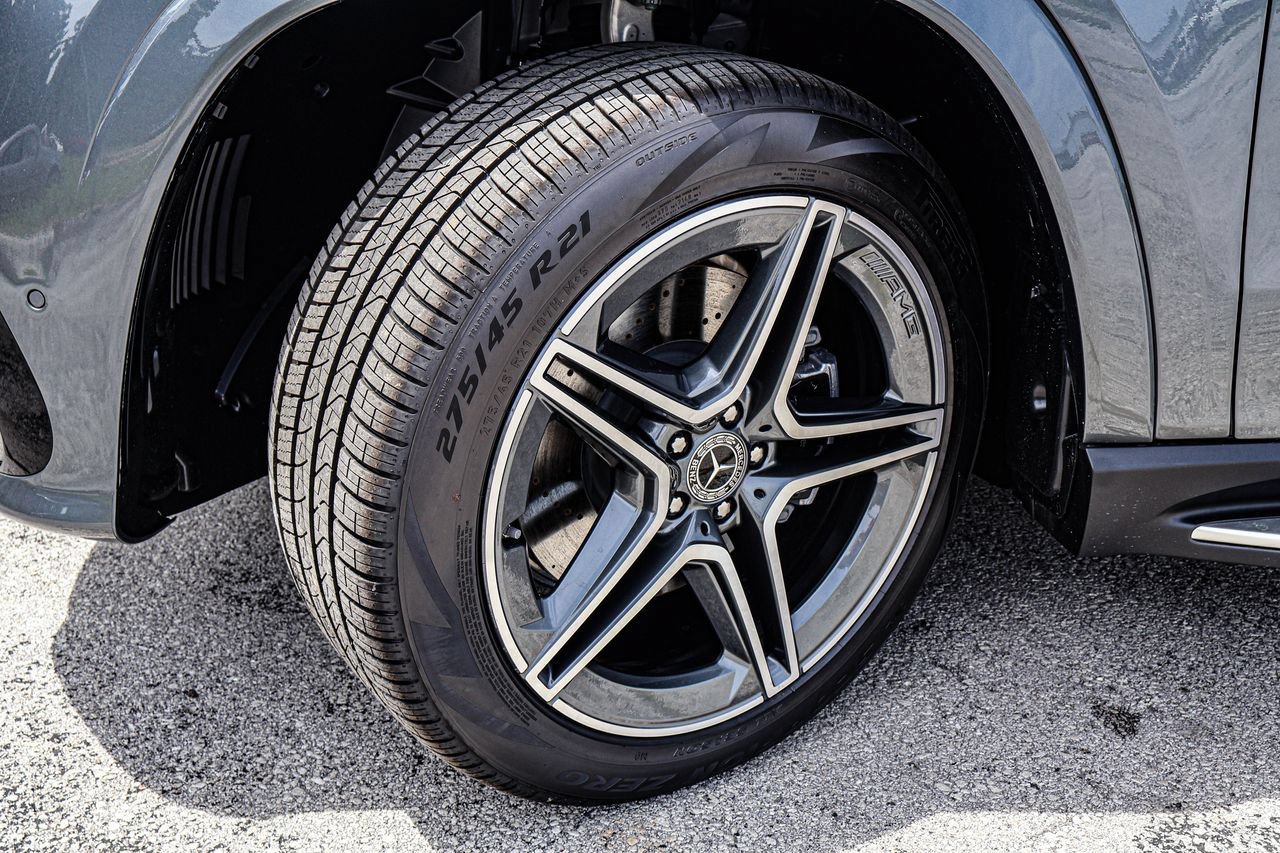 New 2026 Mercedes-Benz GLS 450 4MATIC image 12