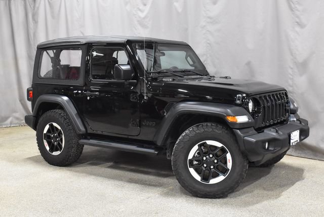 Used 2023 Jeep Wrangler Sport image 3