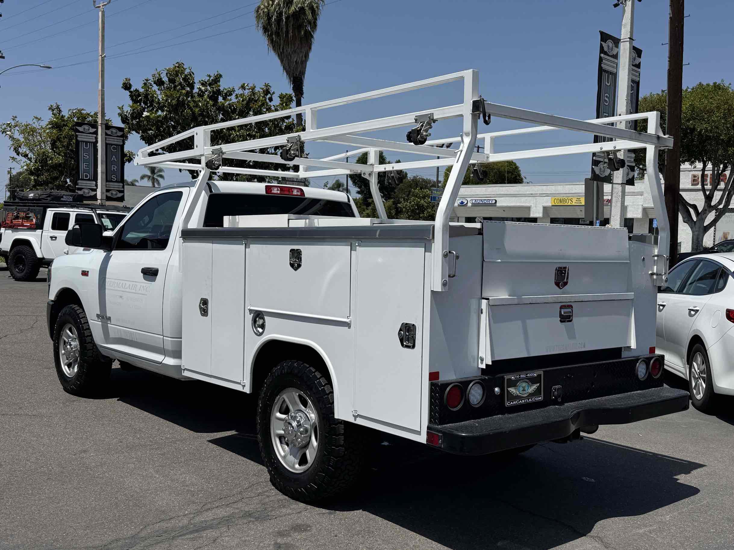 Used 2022 RAM 3500 Tradesman RWD image 2