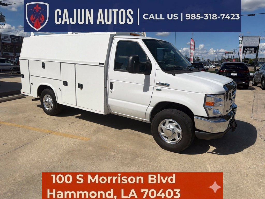 Used 2018 Ford E-350 and Econoline 350 Super Duty RWD image 8