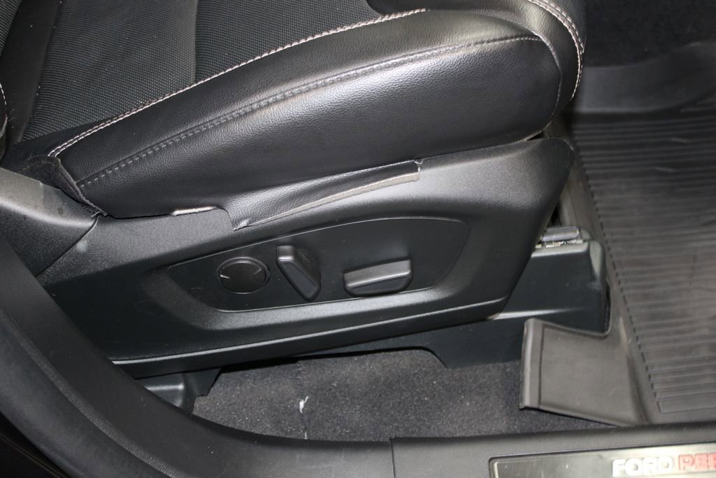 Used 2024 Ford Explorer ST w/ Equipment Group 401A AWD/4WD image 29