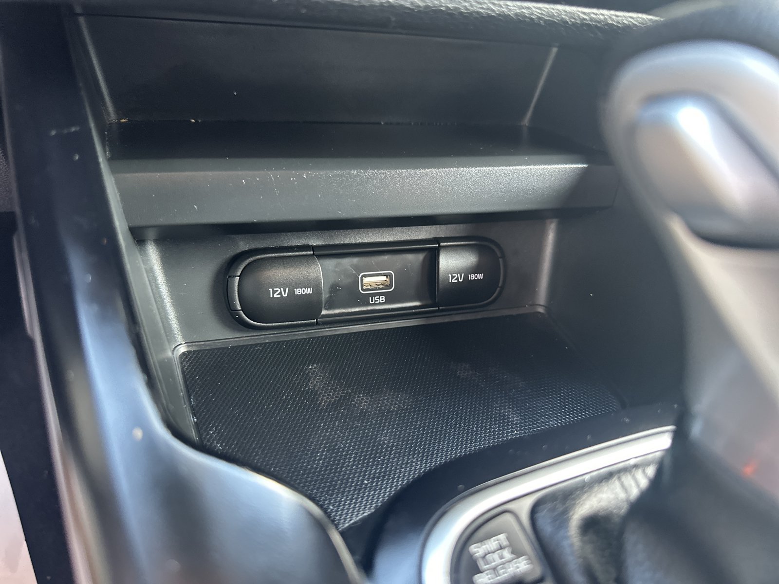 Used 2021 Kia Soul LX FWD image 17