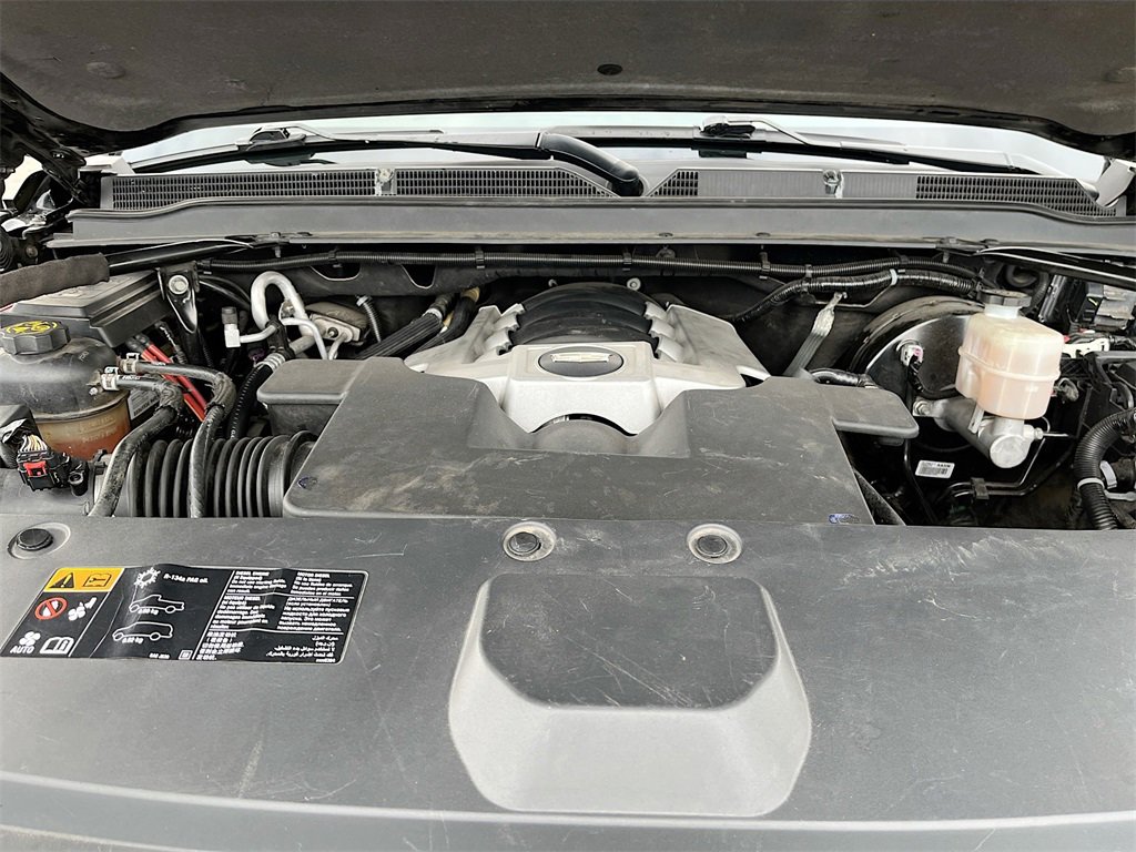 Used 2020 Cadillac Escalade Premium Luxury w/ Escalade Sport Edition image 32