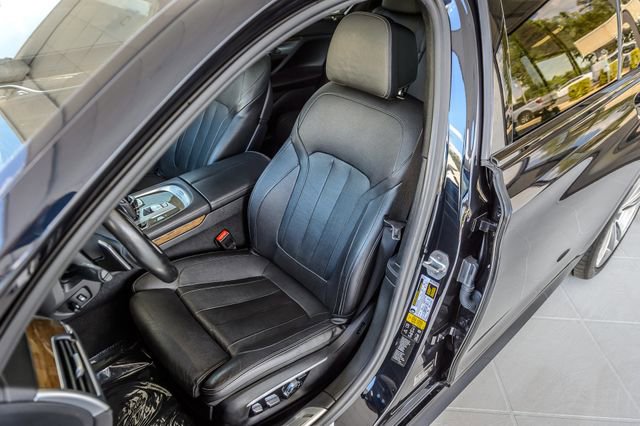 Used 2017 BMW 740i xDrive AWD/4WD image 43