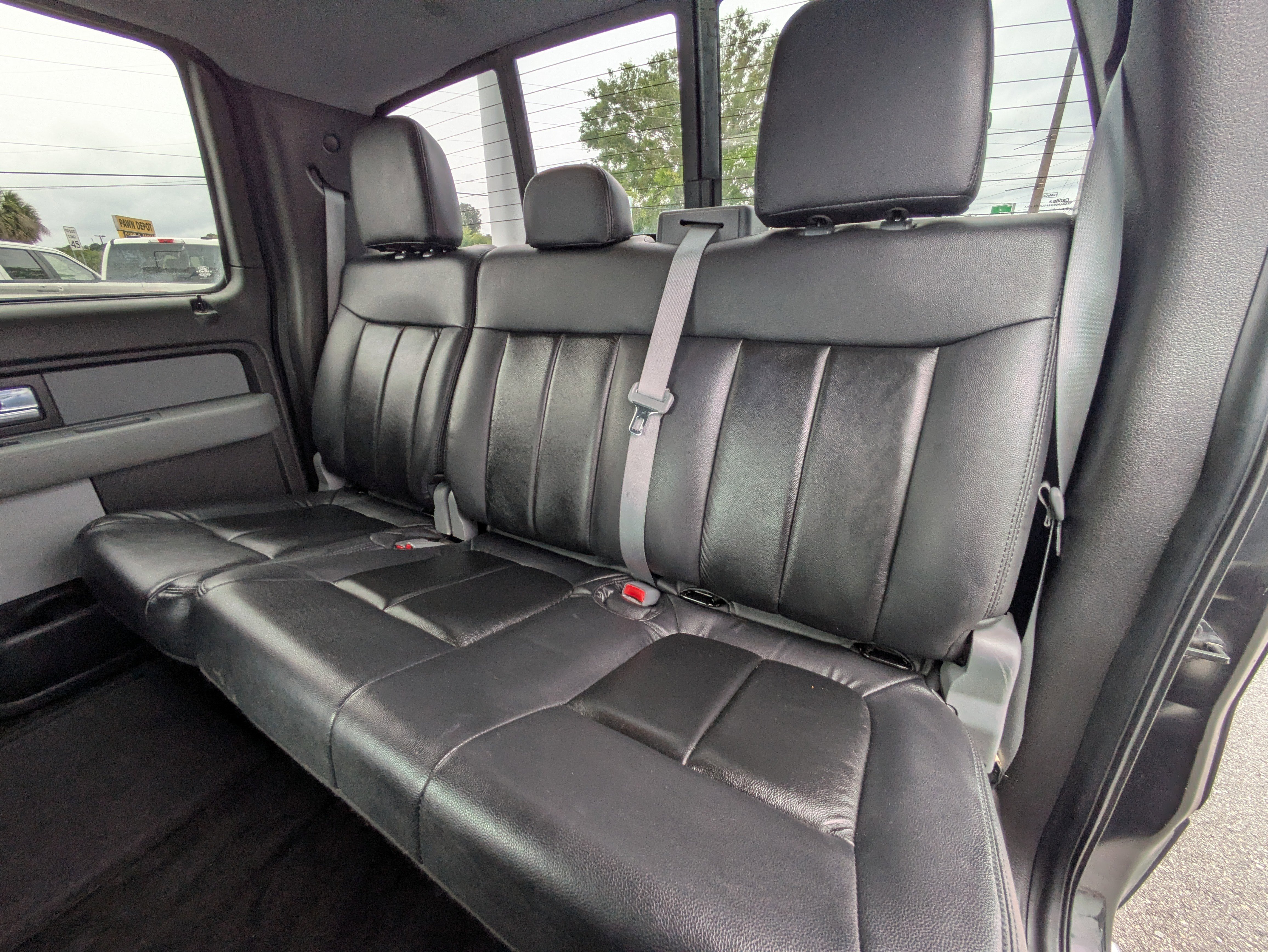 Used 2014 Ford F150 XLT w/ Equipment Group 302A Luxury AWD/4WD image 13