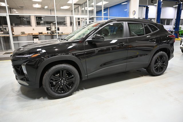 New 2026 Chevrolet Trax ACTIV w/ Sunroof Package image 7