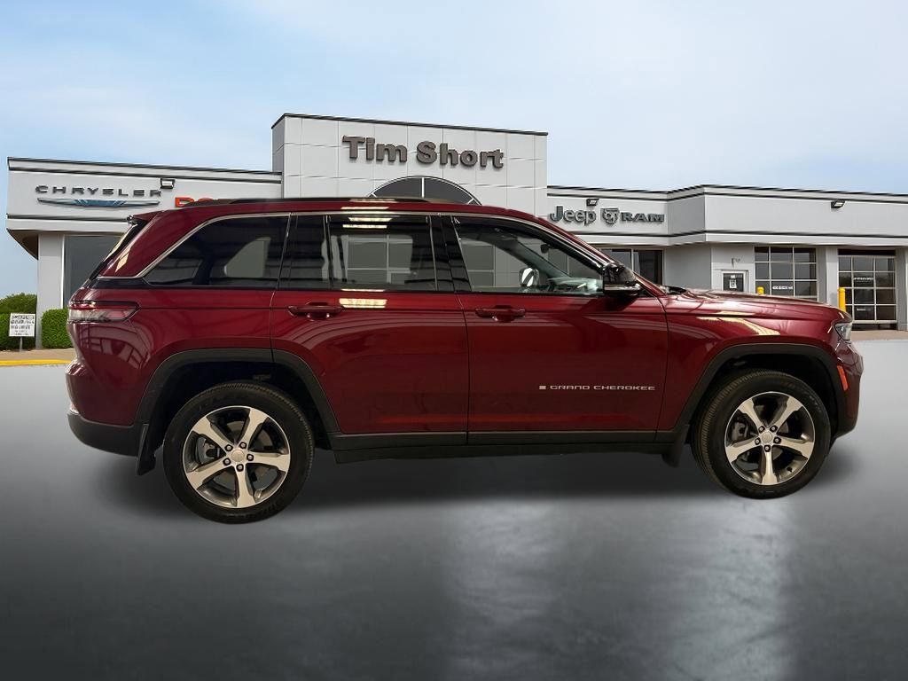 Used 2024 Jeep Grand Cherokee Limited 4xe image 6