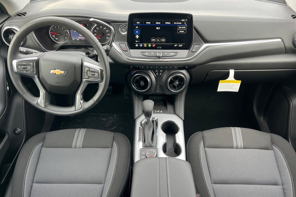 New 2026 Chevrolet Blazer LT w/ Convenience Package image 10